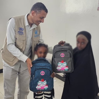 School supplies distributed to facilitate refugee children's access to education
